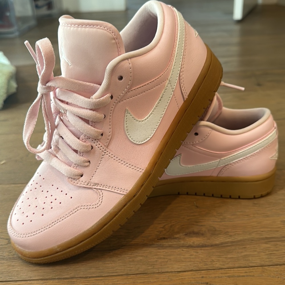 Women’s Air Jordan 1s low artic pink size 8.5